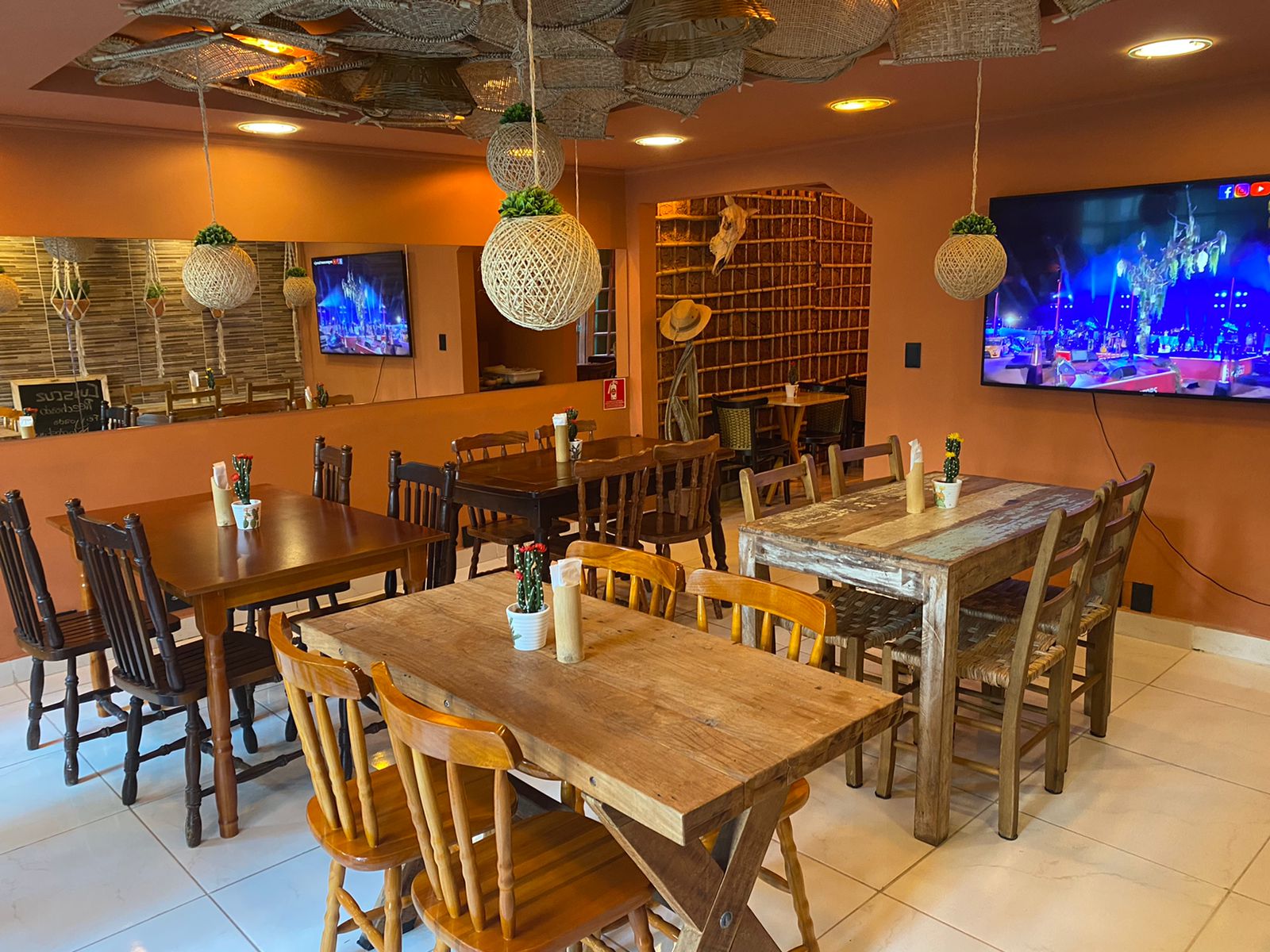 WhatsApp Image 2021-11-06 at 19.06.59.jpeg